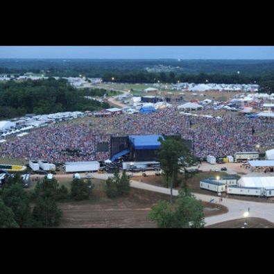 1302912134overhead_shot_of_everything_3