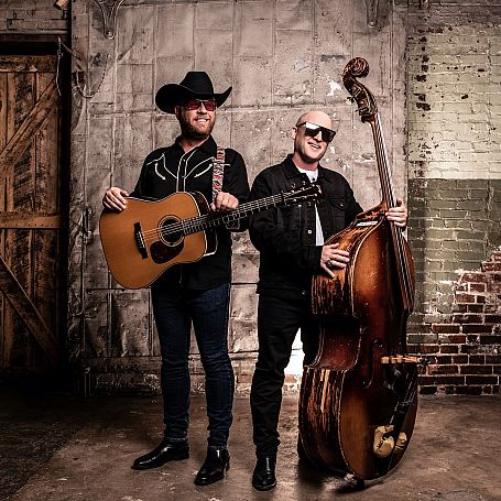 CONWAY ENTERTAINMENT GROUP SIGNS DAILEY & VINCENT FOR EXCLUSIVE TOURING REPRESENTATION